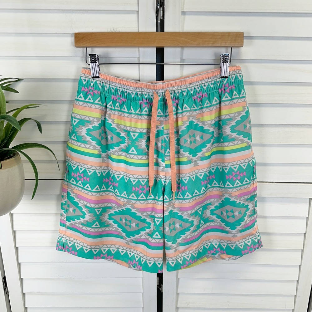 Chubbies En Fuego‎ Classic 7" Inseam Swim Trunks Shorts Aztec Geo Print Size M